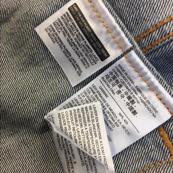 NWT Levi’s Colts Jean Jacket - Picture 5 of 5